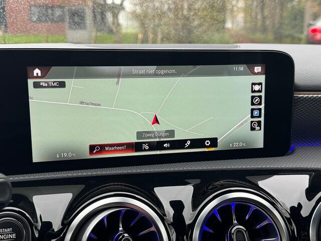 Mercedes-Benz A-KLASSE 250 e Bns Sol Luxury Lim ecc,widescreen,zwartleer,lmv,navi,led,pdc