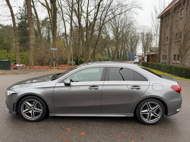 Mercedes-Benz A-KLASSE 180 Bns Sol. AMG - Dealer onderhouden !!!