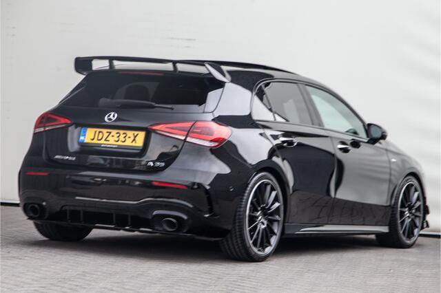 Mercedes-Benz A-KLASSE AMG 35 4MATIC Premium Plus, Pano, Performance Seats, Aerodynamica-pack, Nightpack, Vol