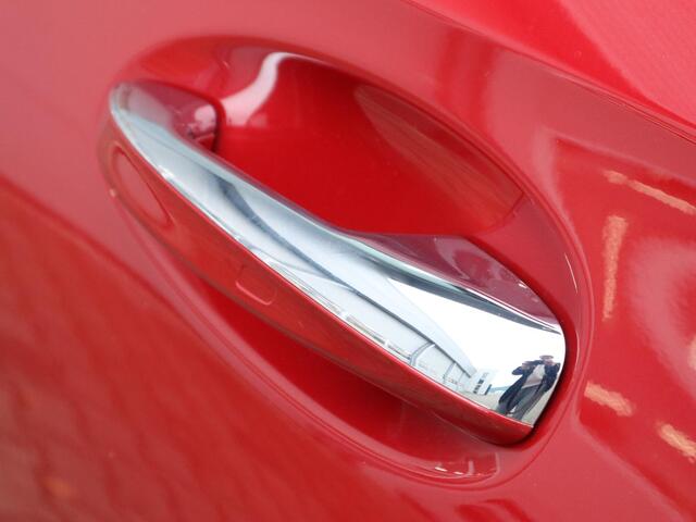 Mercedes-Benz A-KLASSE 250 e Star Edition AMG Line Plus