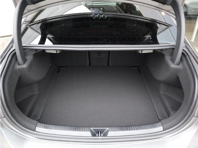 Mercedes-Benz A-KLASSE 180 Star Edition AMG Line