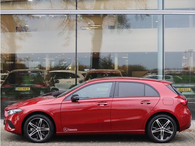 Mercedes-Benz A-KLASSE 250 e Star Edition AMG Line