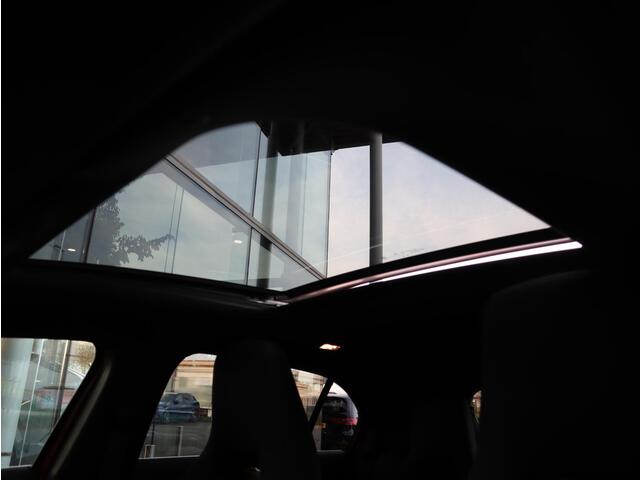 Mercedes-Benz A-KLASSE 180 Business Solution AMG