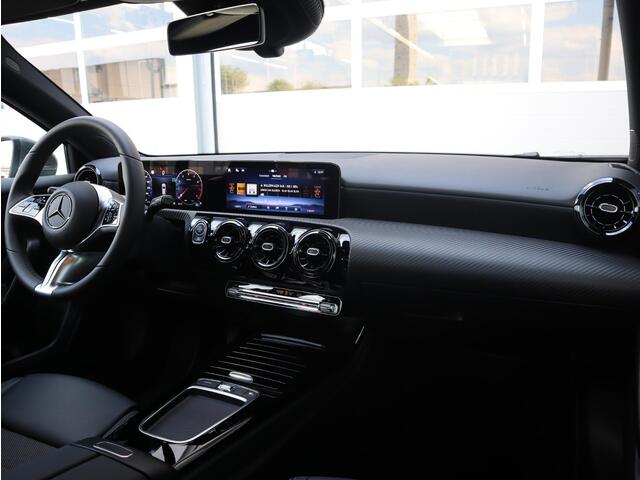 Mercedes-Benz A-KLASSE 180 Star Edition