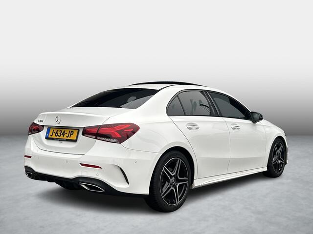 Mercedes-Benz A-KLASSE 180 Business Solution AMG | Panoramadak | Cruise Control | Stoelverwarming