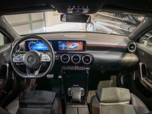 Mercedes-Benz A-KLASSE 180 Business Solution AMG