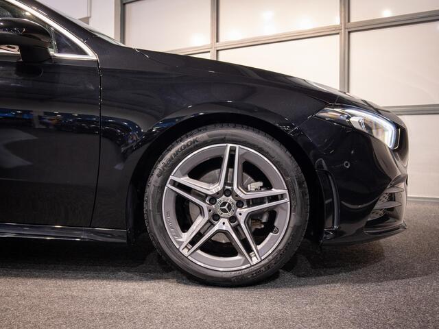 Mercedes-Benz A-KLASSE 180 Business Solution AMG