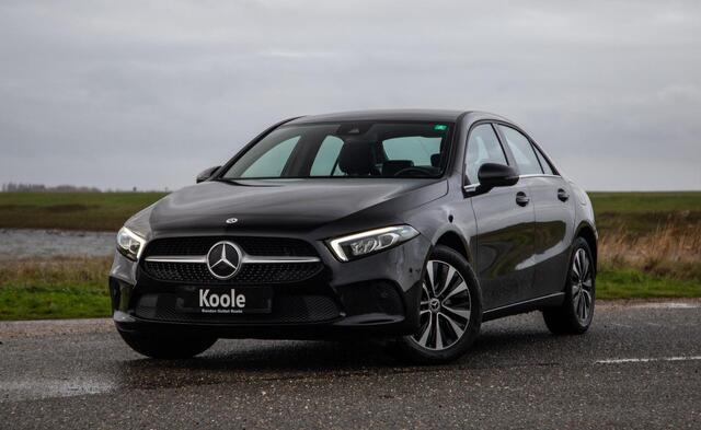 Mercedes-Benz A-KLASSE 250 e Business Solution Luxury Limited AUTOMAAT / LEDER / CRUISE CONTROLE / CAMERA / CARPLAY