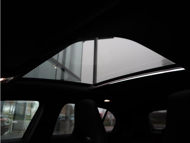 Mercedes-Benz A-KLASSE 180 Business Solution AMG