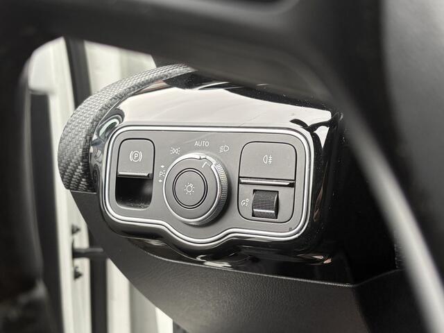 Mercedes-Benz A-KLASSE 180 d Business Solution | trekhaak | carplay |