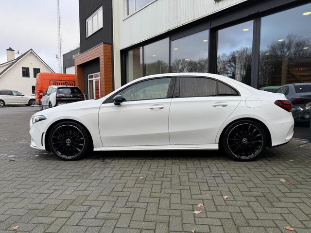 Mercedes-Benz A-KLASSE 220 4-MATIC Premium+ AMG,LED,Widescreen,Clima,Cruise,Dealer OH,