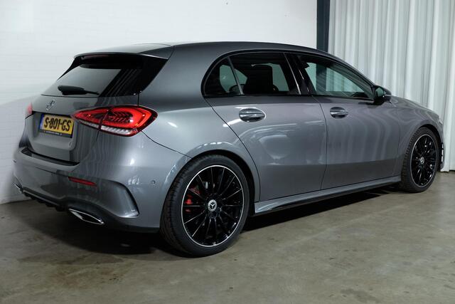 Mercedes-Benz A-KLASSE 200 Premium AMG Line