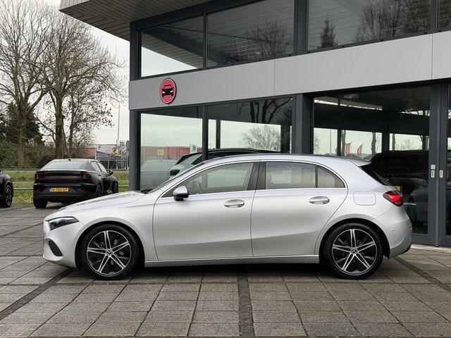 Mercedes-Benz A-KLASSE 180 Aut. Luxury Line | Navi | Camera | Leder |
