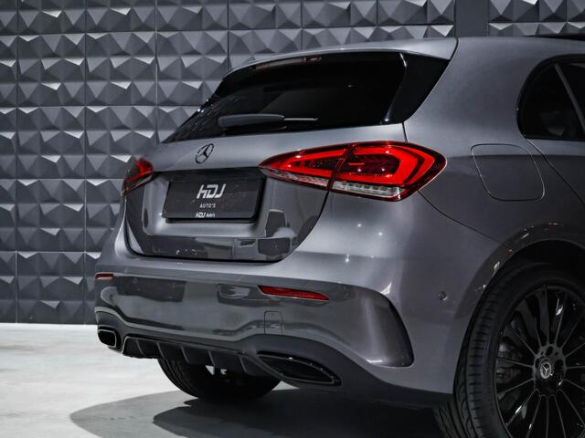 Mercedes-Benz A-KLASSE 250e AMG | Widescreen | Pano | Sfeer | 19" | Memory | Camera