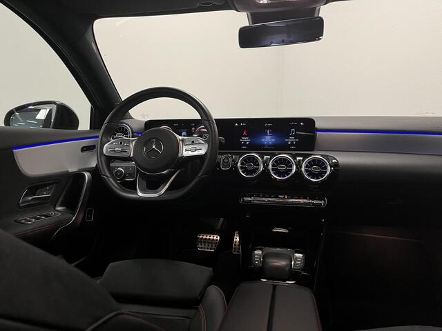 Mercedes-Benz A-KLASSE 250 e Business Solution AMG Limited | PANO | 19" LMV | SFEER |