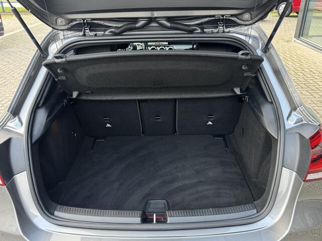 Mercedes-Benz A-KLASSE 180 Advantage | Automaat | Clima | Cruise | Navi