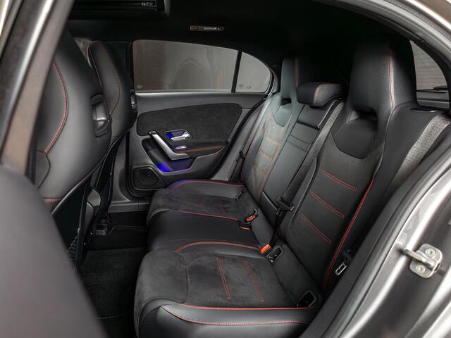 Mercedes-Benz A-KLASSE Hatchback 250 e AMG Line Panorama dak