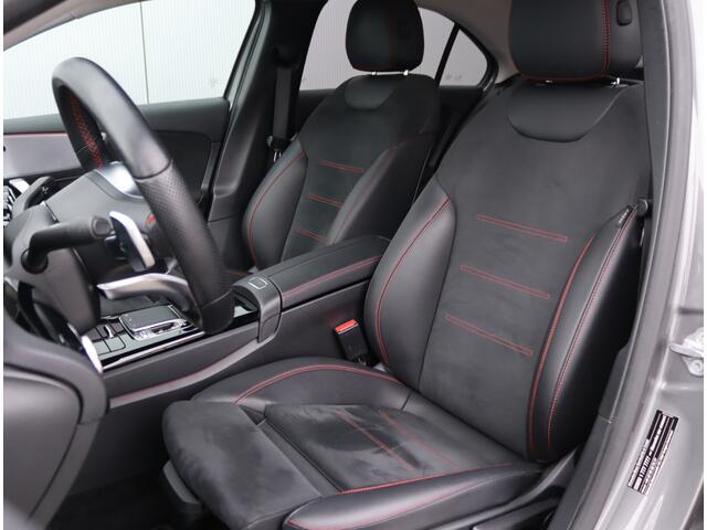 Mercedes-Benz A-KLASSE 180 AMG-Line | Sfeerverlichting | Widescreen