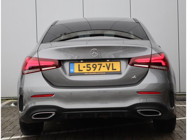 Mercedes-Benz A-KLASSE 180 AMG-Line | Sfeerverlichting | Widescreen