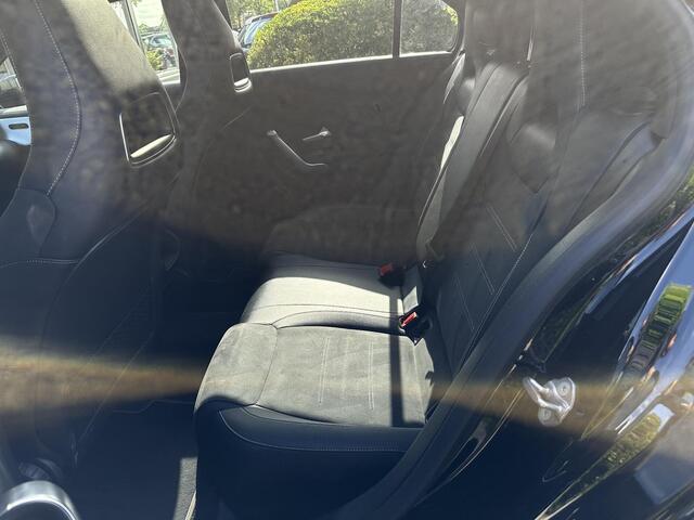 Mercedes-Benz A-KLASSE 250 e Business Solution AMG Limited Panoramadak Ambient Widescreen AMG Cruise Camera