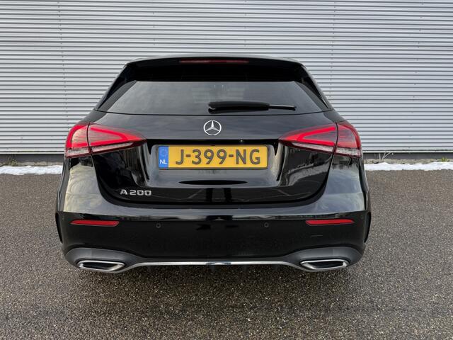 Mercedes-Benz A-KLASSE 200 Bns Sol. AMG Automaat Led stoelverwarming 18" lichtmetaal