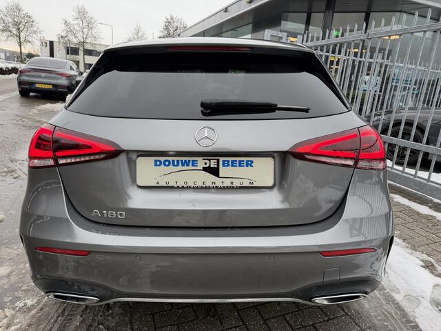Mercedes-Benz A-KLASSE 180 Business Solution AMG, Aut Pano/dak, sfeerverlichting, Soundsysteem HiFi, trekhaak, etc