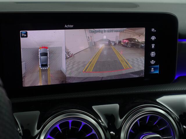 Mercedes-Benz A-KLASSE 250 e AMG Premium Plus- Burmester Surround, Head Up, 360 Camera, Carplay, Android Auto, Panoramadak