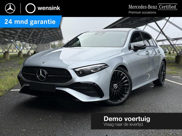 Mercedes-Benz A-KLASSE 180 Business Solution AMG | Night | Panoramaschuifdak | Achteruitrijcamera | Sfeerverlichting | MULTIBEAM LED | 19 inch AMG-velgen |