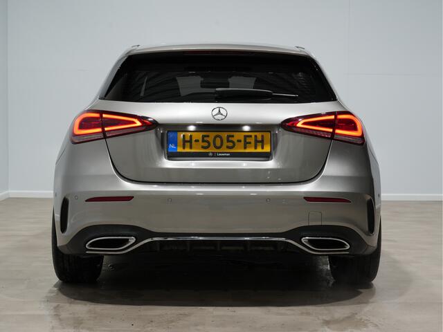 Mercedes-Benz A-KLASSE 180 Business Solution AMG Navigatie Camera Stoelverwarming Pdc Acc Carplay 238