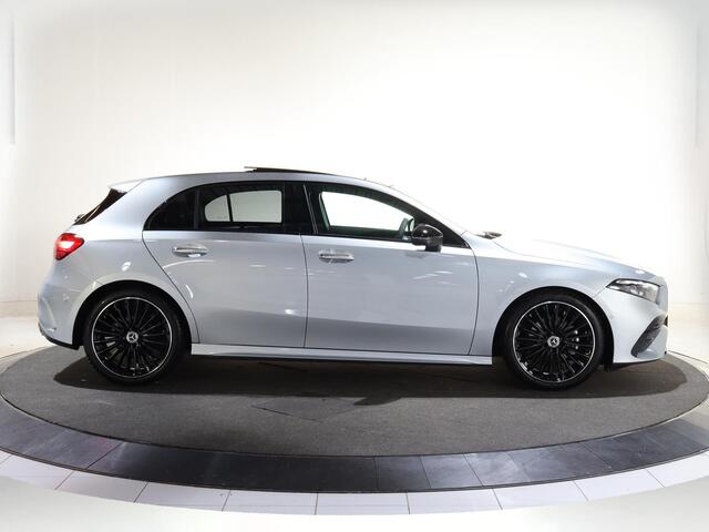 Mercedes-Benz A-KLASSE 180 Business Solution AMG | Panoramaschuifdak | Premium plus | Head-Up | Stoelverwarming | Achteruitrijcamera | MULTIBEAM LED |