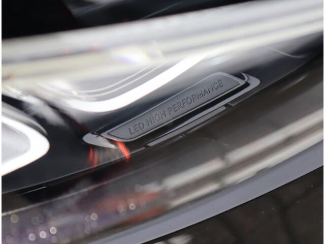 Mercedes-Benz A-KLASSE 250 e AMG-line | Sfeerverlichting | Navigatie | SOH 98,5%