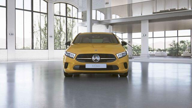 Mercedes-Benz A-KLASSE 250 e Premium | Night | Widescreen |