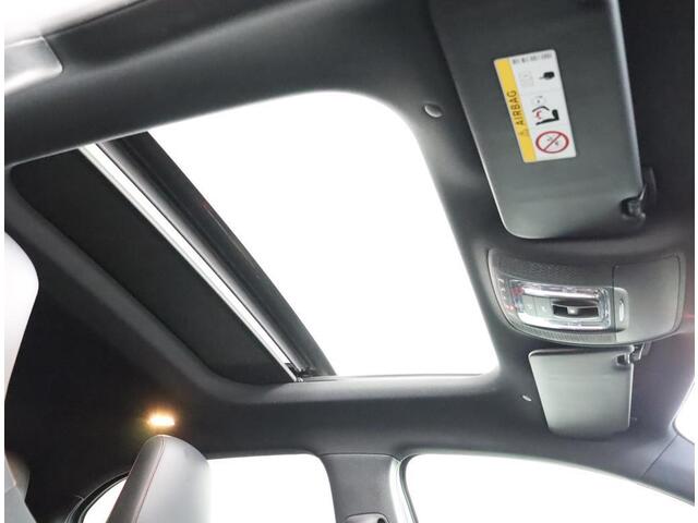 Mercedes-Benz A-KLASSE AMG 35 4MATIC Premium Edition 1| Pano |306PK | Automaat |Widescreen