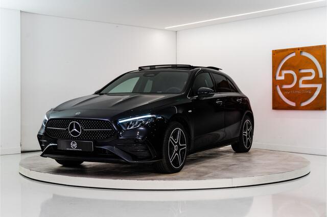Mercedes-Benz A-KLASSE 250 e Premium AMG Facelift 218PK | Pano | Keyless | Sfeer | Night | Fabrieksgarantie