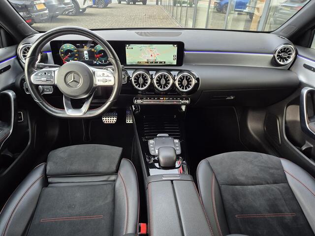 Mercedes-Benz A-KLASSE 180 Business Solution AMG | Automaat | Navigatie | Night pakket |