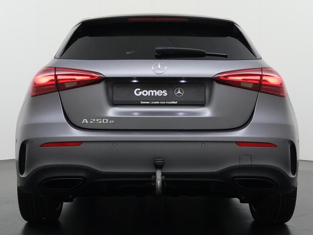 Mercedes-Benz A-KLASSE 250 e Business Solution AMG