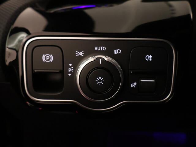 Mercedes-Benz A-KLASSE 250 e Star Edition Panoramadak | Distronic | Dode Hoek Ass | Alarm | Keyless Go | Sfeerverlichting | Inclusief 24 maanden Mercedes-Benz Certified garantie voor Europa.