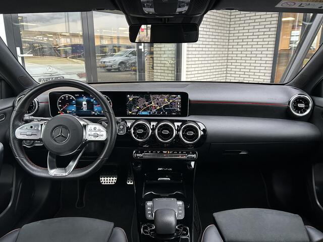 Mercedes-Benz A-KLASSE 180 Business Solution AMG | Trekhaak | Cruise Control | Stoelverwarming