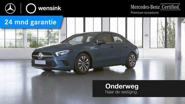 Mercedes-Benz A-KLASSE 180 Business Solution | Widescreen | Stoelverwarming | Achteruitrijcamera |
