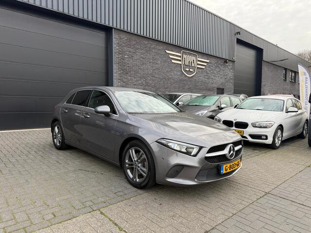Mercedes-Benz A-KLASSE 180 Business Solution AMG | 1E EIGENAAR | 12MND GARANTIE | LED | CARPLAY | CRUISE | NAVI | LMV |