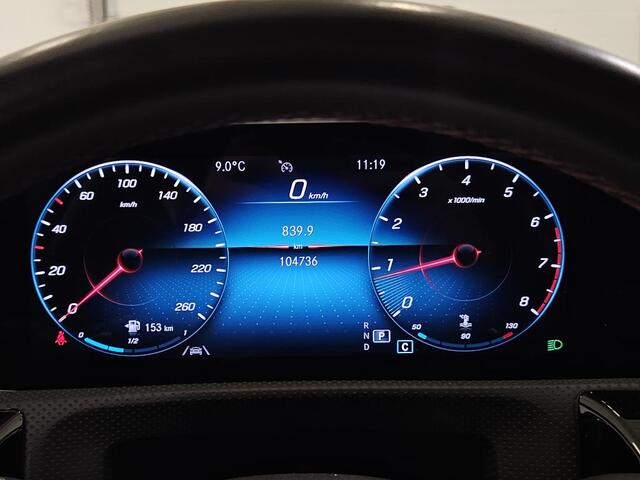 Mercedes-Benz A-KLASSE 180 Business Solution AMG | Panoramadak | Stoelverwarming | Camera | Navigatie | Apple Carplay | Keyless | Cruise Control | DAB |