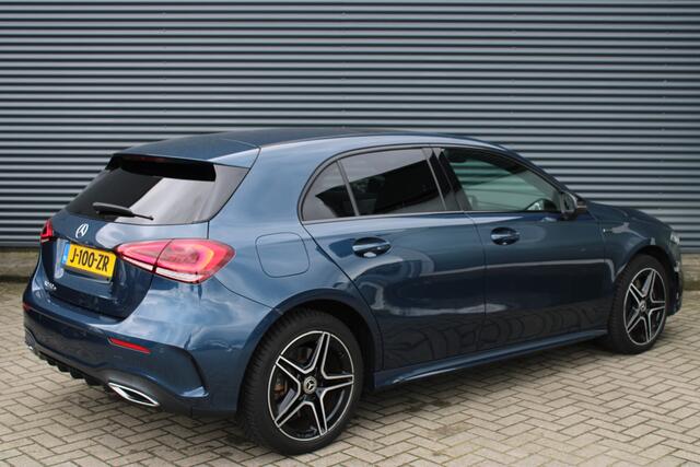 Mercedes-Benz A-KLASSE 250 e AMG Limited Panoramdak Sfeerverlichting Leer/Alcantara