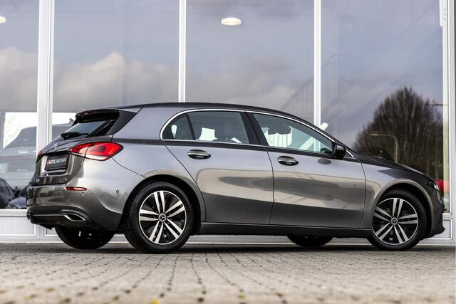 Mercedes-Benz A-KLASSE 180 Business Solution Luxury | Camera | Leder