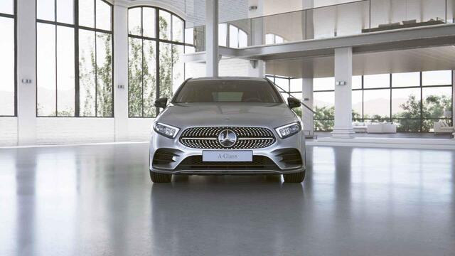 Mercedes-Benz A-KLASSE 180 Business Solution AMG Night Upgrade | Widescreen | Stoelverwarming | Achteruitrijcamera |