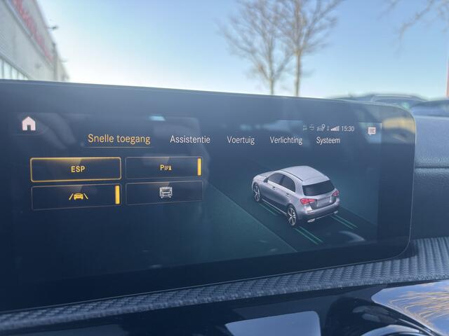 Mercedes-Benz A-KLASSE 160 Business Solution | Mbux | Stoelverwarming | Parkeercamera | Lane Assist