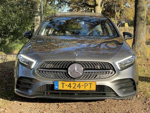 Mercedes-Benz A-KLASSE 200 Business Solution AMG | Panoramadak | MBUX | Info: Didier 0492588974 |