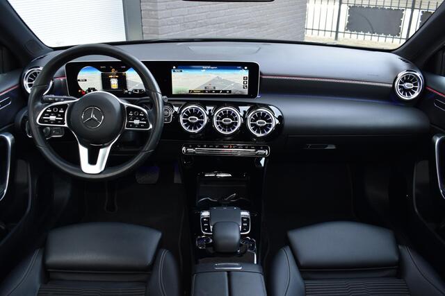 Mercedes-Benz A-KLASSE 200 163PK Aut. Launch Edition Premium Plus | Sfeerverlichting | Navi | Camera | Incl. garantie