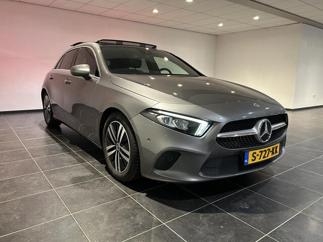 Mercedes-Benz A-KLASSE 180 Luxury Line | Panoramadak | Leder | AppleCarplay/AndroidAuto | Stoelverwarming