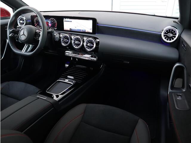 Mercedes-Benz A-KLASSE 180 Business Solution AMG