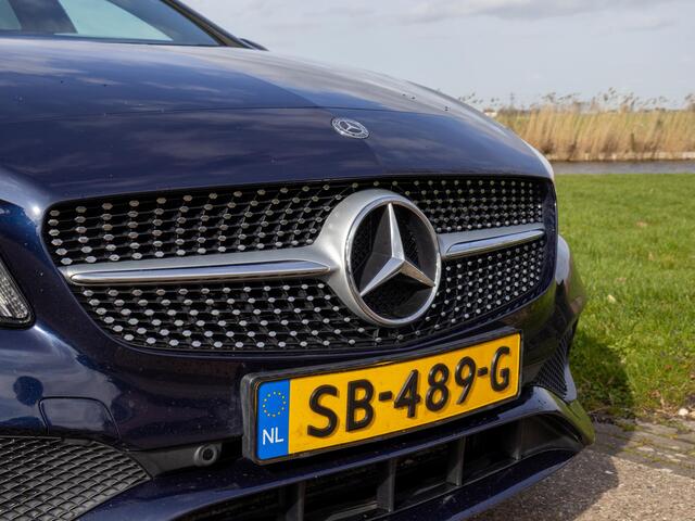 Mercedes-Benz A-KLASSE 180 Sport Edition AMG 18" LED